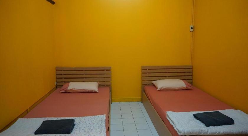OYO 730 Meedee Hostel Bangkok Buitenkant foto