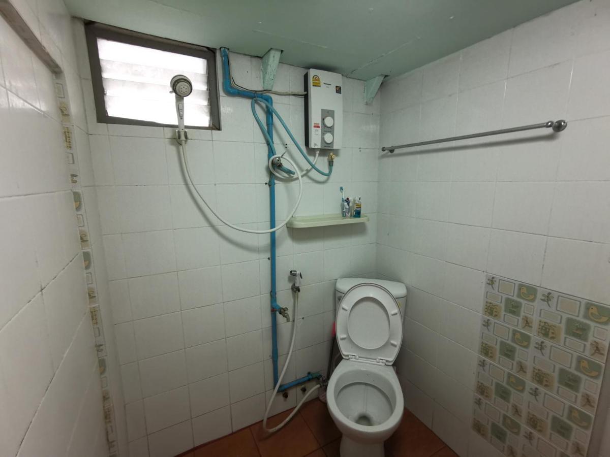 OYO 730 Meedee Hostel Bangkok Buitenkant foto